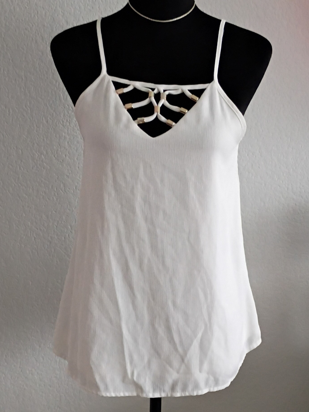 Papaya White V-Neck Strappy Ladder Detail Camisole